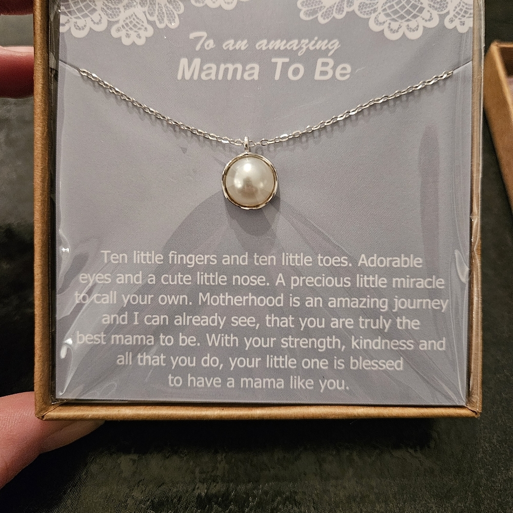Mama to be necklace